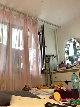 MoonAgnes online show from 03/15/25, 08:26