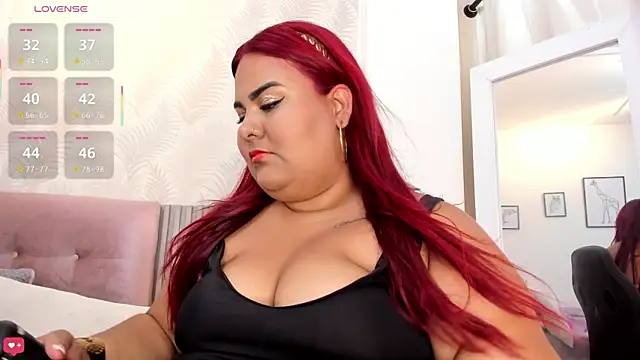 Snapshot of Kimmie_kaboom_x chatting on 11/26/25, 07:15 Kimmie kaboom x online show from 11/26/25, 07:15