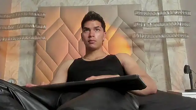 AndyPalmer  online show from 01/04/25, 02:56