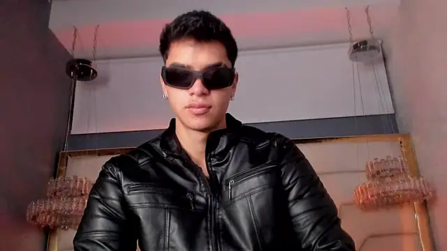 AndyPalmer  online show from 01/18/25, 03:05