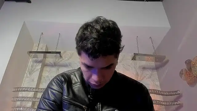 AndyPalmer  online show from 02/12/25, 04:33