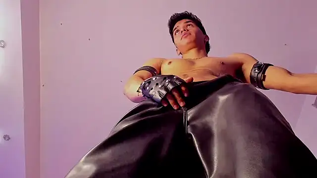 AndyPalmer  online show from 02/16/25, 02:54