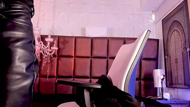 AndyPalmer  online show from 03/12/25, 02:01