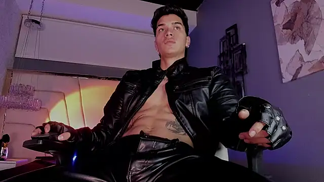 AndyPalmer  online show from 03/16/25, 01:17