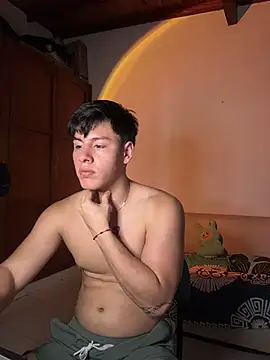 krizia7 online show from 03/25/26, 07:31