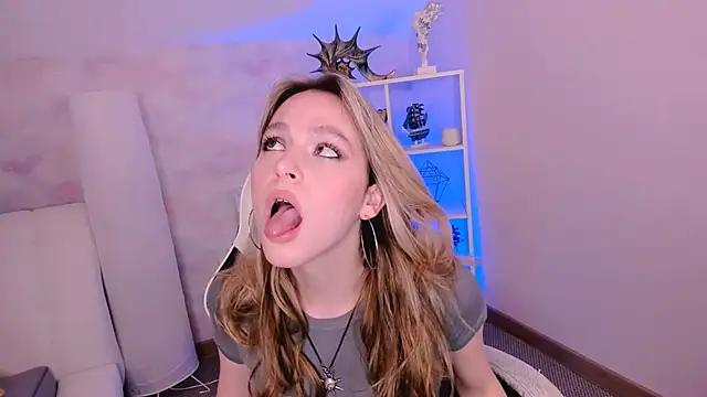 Niky  Jess online show from 01/22/25, 02:03