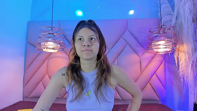 AngelaaCute  online show from 02/26/25, 12:14