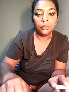 Snapshot of indianstormxo_ chatting on 02/06/25, 02:37 indianstormxo  online show from 02/06/25, 02:37
