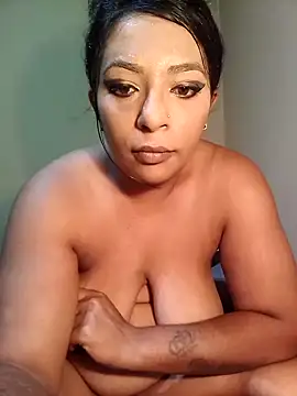 Snapshot of indianstormxo_ chatting on 02/21/25, 01:22 indianstormxo  online show from 02/21/25, 01:22