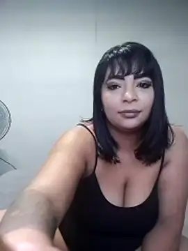 indianstormxo  online show from 04/10/26, 08:30