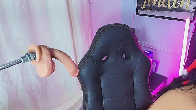 Lizz Tender online show from 12/24/24, 12:44