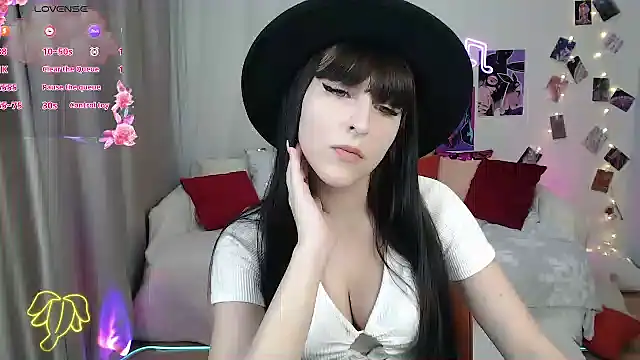 ElsaNeal online show from 01/27/25, 06:09