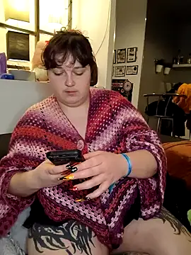 Snapshot of LadyRochester chatting on 03/04/26, 06:58 LadyRochester online show from 03/04/26, 06:58