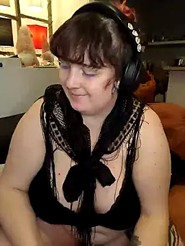 Snapshot of LadyRochester chatting on 03/05/26, 09:22 LadyRochester online show from 03/05/26, 09:22