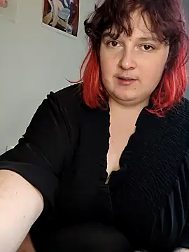 Snapshot of LadyRochester chatting on 03/22/26, 02:42 LadyRochester online show from 03/22/26, 02:42