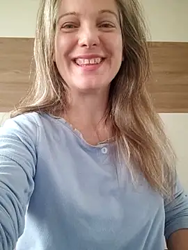 Snapshot of Dark_Angel_22 chatting on 04/11/26, 05:56 Dark Angel 22 online show from 04/11/26, 05:56