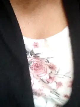 Snapshot of Dark_Angel_22 chatting on 04/13/26, 09:15 Dark Angel 22 online show from 04/13/26, 09:15