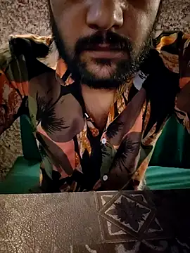 Snapshot of The_Big_Loin_ chatting on 03/20/25, 12:43 The Big Loin online show from 03/20/25, 12:43