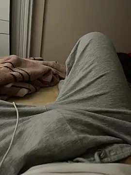 Snapshot of 34mert343431 chatting on 02/01/25, 09:00 34mert343431 online show from 02/01/25, 09:00