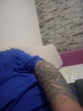 Snapshot of 34mert343431 chatting on 02/15/25, 02:44 34mert343431 online show from 02/15/25, 02:44