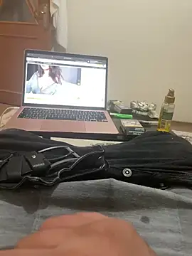 Snapshot of 34mert343431 chatting on 02/28/25, 03:48 34mert343431 online show from 02/28/25, 03:48