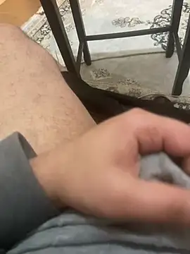 Snapshot of 34mert343431 chatting on 03/04/25, 09:32 34mert343431 online show from 03/04/25, 09:32