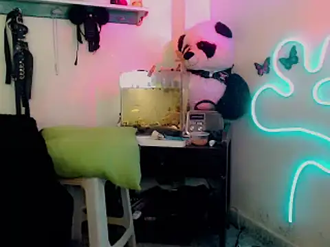 kimkardasha98 online show from 03/31/26, 12:23