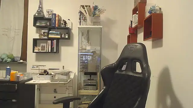 valerysexy online show from 11/27/25, 10:56