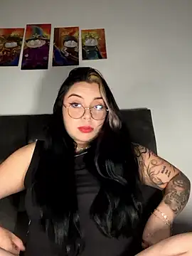 Snapshot of NatyOlson chatting on 01/17/26, 05:23 NatyOlson online show from 01/17/26, 05:23