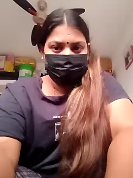 Hotmilfxox online show from 12/23/24, 02:24