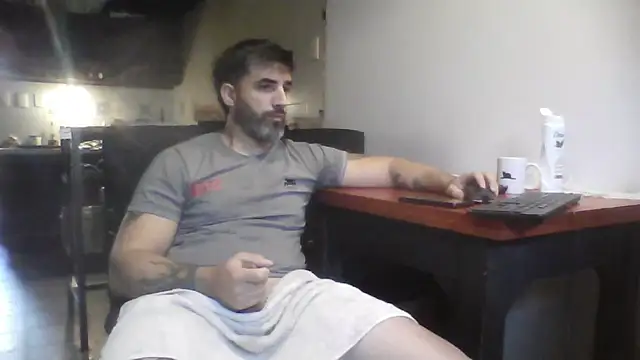 ozzypsico13 online show from 11/06/25, 02:40