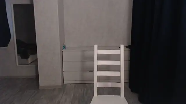 Snapshot of Magic_Mary_ass chatting on 03/08/25, 03:24 Magic Mary ass online show from 03/08/25, 03:24