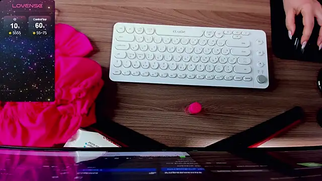 candy queeen online show from 01/06/25, 05:08