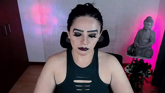 Snapshot of GODDESS_EVANS chatting on 05/31/26, 02:13 GODDESS EVANS online show from 05/31/26, 02:13