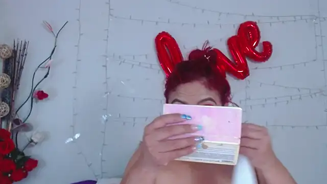 Amara Red online show from 02/21/25, 02:50