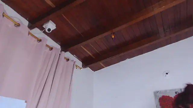 Amara Red online show from 11/24/25, 11:10