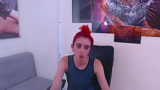 Ruby Your Milf online show from 02/18/25, 09:32