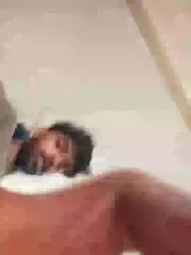 Snapshot of malayali_kunna chatting on 01/11/25, 10:51 malayali kunna online show from 01/11/25, 10:51