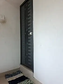 Snapshot of malayali_kunna chatting on 04/12/26, 09:25 malayali kunna online show from 04/12/26, 09:25