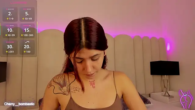 AnnyCherry  online show from 11/12/25, 08:19