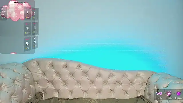 Snapshot of Ari_sunshine_ chatting on 09/15/25, 06:35 Ari sunshine  online show from 09/15/25, 06:35