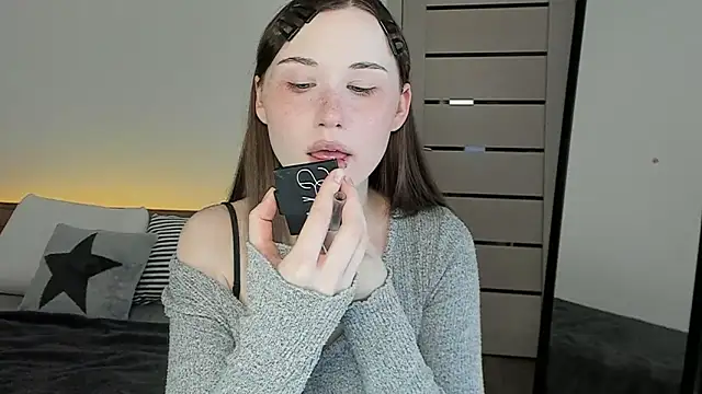 Stella Sunny online show from 05/30/26, 12:52