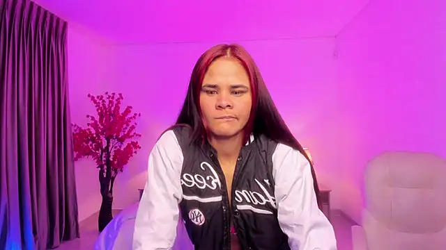 anniie smith online show from 09/23/25, 11:02