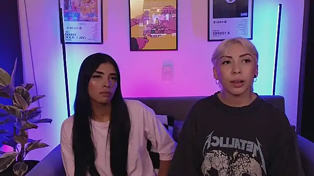 Snapshot of jane_hart_ chatting on 11/27/25, 02:35 jane hart online show from 11/27/25, 02:35