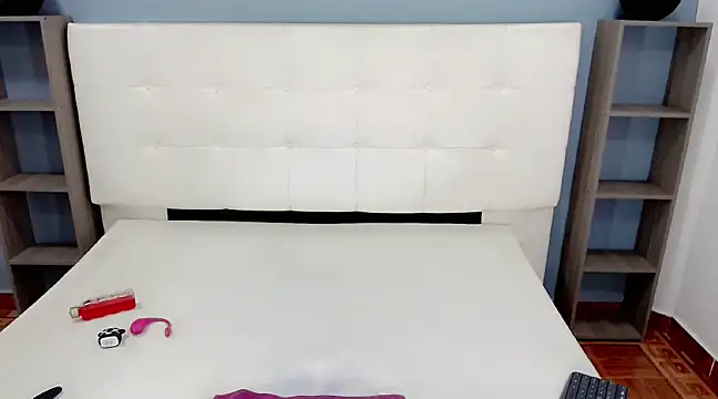 money Ts  online show from 02/21/25, 01:00