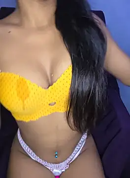 Snapshot of Liyana_Babe chatting on 10/08/25, 02:31 Liyana Babe online show from 10/08/25, 02:31