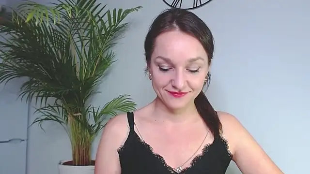 AliciaDesire online show from 12/12/24, 06:31