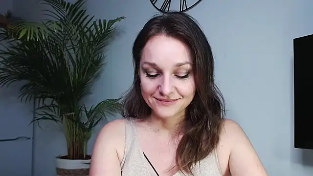 AliciaDesire online show from 01/14/25, 04:08