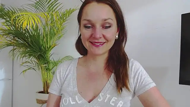 AliciaDesire online show from 03/18/25, 03:42