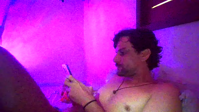 couplemilk online show from 04/12/26, 03:50